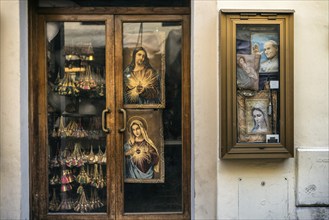 Christian images, Pope, Jesus, Mary, Souvenir, Shop, Florence, Italy, Europe