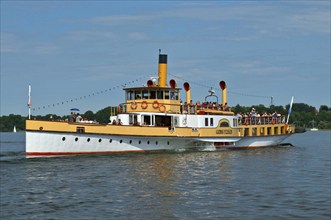 Europe, Germany, Bavaria, Chiemsee, Chiemgau, Prien-Stock, paddle steamer Ludwig Fessler from 1926