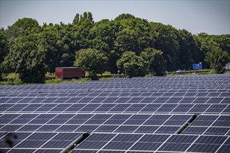 Solar park near Neukirchen-Vluyn, along the A40 motorway, over 10, 000 solar modules spread over 4