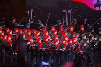 When over 25, 000 visitors flock to the Rudolf Harbig Stadium for the big Advent concert just in