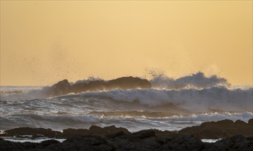 Evening mood, Marino Ballena National Park, coast with waves, South Pacific Ocean, Puntarenas