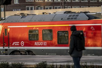 Regional train, Regioexpress, arriving at Essen central station, North Rhine-Westphalia, Germany,