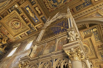 Transept with ciborium and papal altar, Lateran Basilica, Basilica San Giovanni in Laterano,