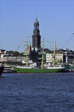 Europe, Germany, Hamburg, Elbe, View across the Elbe to the Michel, Windjammer, Hamburg, Hamburg,