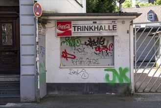 Drinking hall, closed, neglected, graffiti, smeared, Mülheim an der Ruhr, North Rhine-Westphalia,