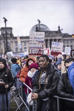 150, 000 people gather around the Bundestag in Berlin to build a human wall against the shift to