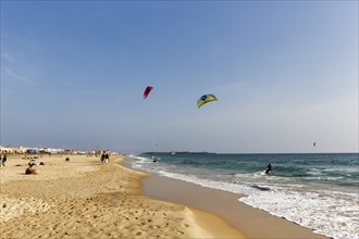 Sandy beach beach Playa de los Lances, kitesurfers and walkers, Tarifa, Strait of Gibraltar, Costa