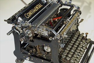 Old mechanical typewriter, Continental brand, hiker-Werke in Siegmar-Schönau, with silencer, 1930s,