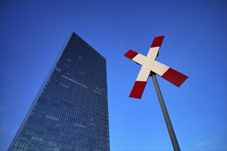 St Andrew's cross, street sign, European Central Bank, ECB, Osthafen, Ostend, blue hour, Frankfurt