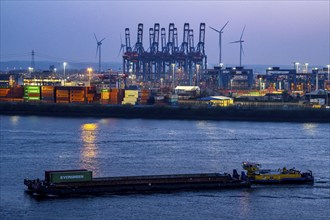 Port of Hamburg, HHLA Container Terminal Burchardkai, Athabaskakai, on the Elbe, push boat,