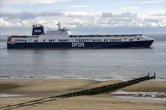 The DFDS cargo ferry Begonia Seaways, loaded with lorry trailers and new cars, leaves the