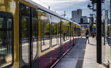 Tiergarten S-Bahn station with local and long-distance trains, Berlin, Germany, Europe