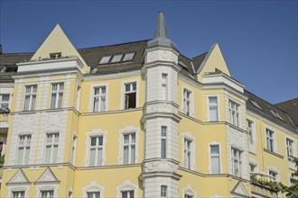 Old building, Schillerplatz, Stubenrauchstraße, Friedenau, Berlin, Germany, Europe