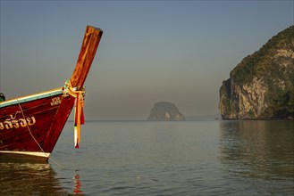 Sunrise at Charlie Beach, Koh Mook Island, Andaman Sea, Thailand, Southeast Asia, Asia