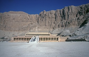 Mortuary Temple of Hatshepsut, Deir el-Bahari, Thebes, Luxor, Nile Valley, Egypt, September 1989,