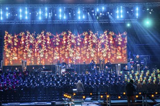 When over 25, 000 visitors flock to the Rudolf Harbig Stadium for the big Advent concert just in