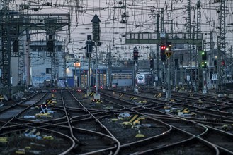 Empty tracks in front of Cologne Central Station, 3-day strike of the railway union GDL, only very