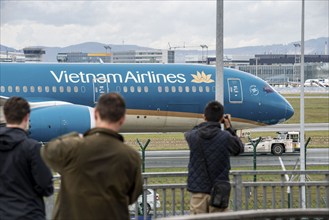 Aircraft at Frankfurt Main Airport, FRA, Vietnam Airlines, Boeing 787 Dreamliner, being towed to