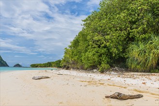 Dream beach on the island of Ko Rot Yai, ocean, landscape, Andaman Sea, lonely, water, snorkelling,