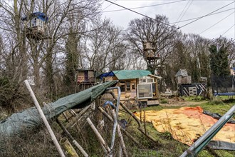 Camp of climate activists in the rest of the village of Lützerath, the last place to be excavated