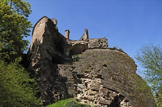 Heidelberg castle ruins, destroyed in 1689, the Kraut Tower, Powder Tower, destroyed in 1693,