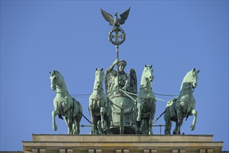 Quadriga, Brandenburg Gate, Pariser Platz, Mitte, Berlin, Germany, Europe