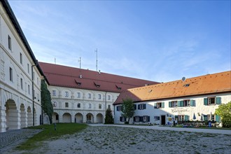 Gasthaus Burgwirt, old rectory at the castle of the Wülzburg fortress, Renaissance fortified