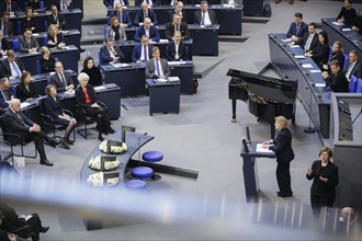 Eva Szepesi speaks in the plenary of the German Bundestag on Holocaust Remembrance Day. Berlin, 31