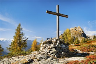 View in Lower Valais to Mont Blanc with Les Perrons and summit cross, Valais, Switzerland, Europe