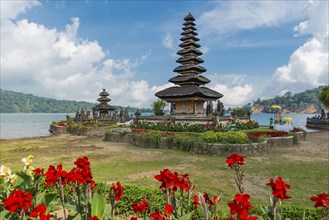 Pura Ulun Danu Bratan, attraction, Hindu temple, temple, tourism, travel, monument, pagoda, Bali,