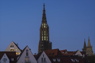 View from Neu-Ulm, Bavaria over the Danube to Ulm Minster, Ulm, Swabian Alb, Baden-Württemberg,