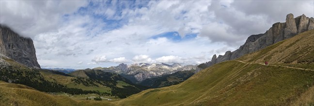 Panorama, Hiking trail, Pass summit, Sella Pass, Dolomites, South Tyrol, Italy, Europe