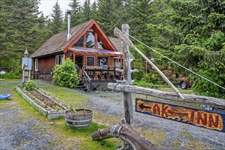 Cosy wooden house, pub, inn, Seward, Alaska, USA, North America