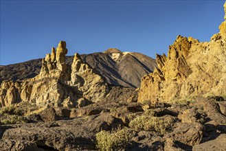 Spain's highest mountain Teide and the Roques de Garcia in Teide National Park, Tenerife, Canary