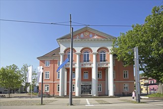 Neoclassical town hall built in 1910 with EU flag, Rathausplatz, Kehl, Ortenau, Baden-Württemberg,