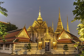 Phra Mondop Library of the Buddhist temple Wat Pho at dusk, Bangkok, Thailand, Asia