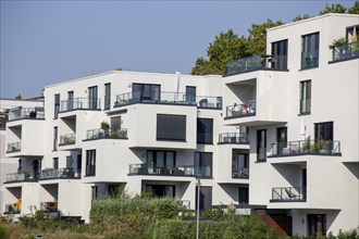 Modern residential complex in urban style (Rheinufer Süd, Ludwigshafen, Rhineland-Palatinate)