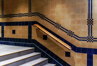 Interior photo, corridor and staircase in the Kaisergalerie, Hamburg, Germany, Europe