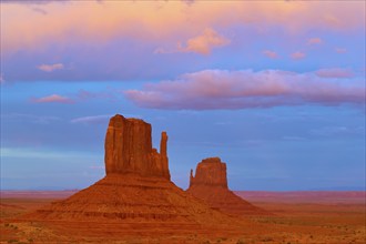 Monument Valley with majestic red sandstone formations in the desert, in sunlight, Monument Valley