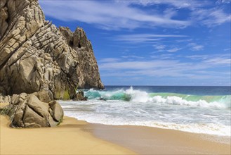 Mexico, Los Cabos travel destination Playa Divorcio and Playa Amantes near Arch of Cabo San Lucas,