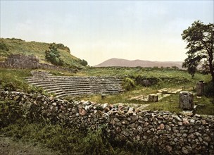 Amphitheater von Tusculum, Rom, Italien / Amphitheatre of Tusculum, Rome, Italy, Historic,