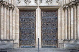 Entrance portal of the neo-Gothic parish church Bregenz-Herz Jesu, consecrated in 1906, Bregenz,