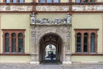 Passageway in the style of the Italian Renaissance around 1555, from the former Fürstenhof, summer