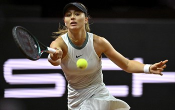 Paula Badosa (ESP) Action, Tennis, Porsche Cup 2024, Porsche Arena, Stuttgart, Baden-Württemberg,