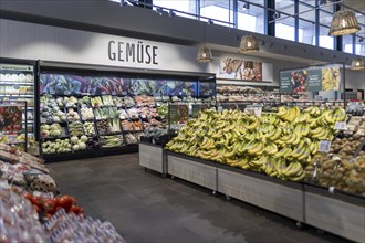 Vegetable and fruit shelf in a supermarket, Berlin, 27/02/2024