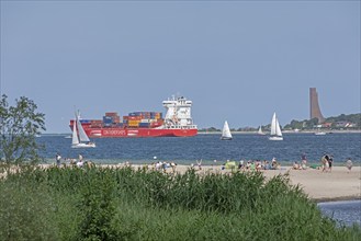 Container ship, sailing boats, people, Kiel Week, naval memorial, Laboe, Falckensteiner Strand,