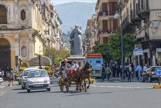 Traffic in a Piazza Tass in Sorrento, Campania, Italy, Europe