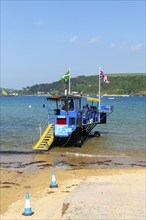 'Sea Tractor' ferry transport vehicle at South Sands beach, Salcombe, south Devon, England, UK