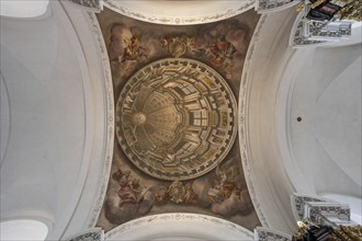 Painted false dome, painted in 1716 by Francesco Marchini, Baroque church of St Martin, built in