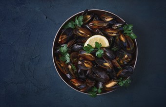 Fresh, Boiled mussels, Black Sea, with parsley and lemon, no people, top view